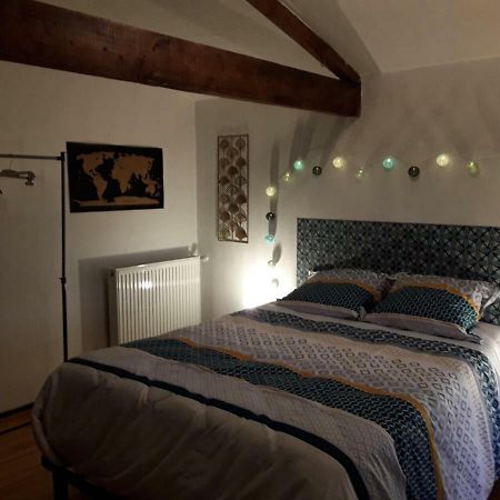 Chambre Sergeanne Doulezon Exterior foto