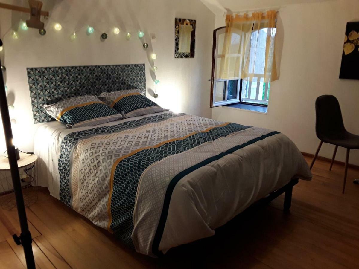 Chambre Sergeanne Doulezon Exterior foto